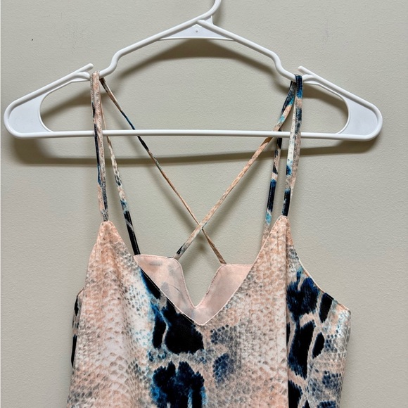 2/$30 Buddy Love - Multicolor Snakeskin Spaghetti Strap Blouse/Top Size Small - Picture 3 of 8